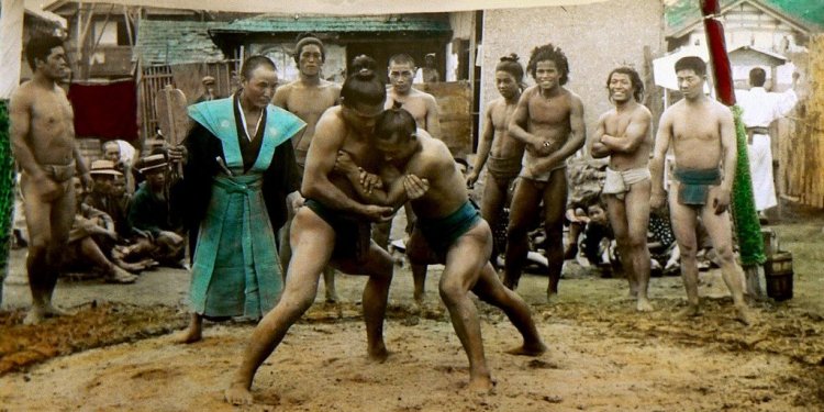 Sumo wrestlers in Japan