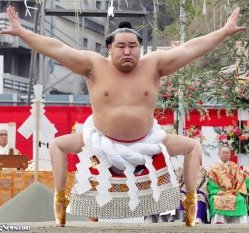 Sumo Wrestler with Ballet Legs